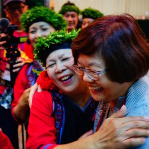 王世芳副秘書長感謝大滿舞團熱情演出